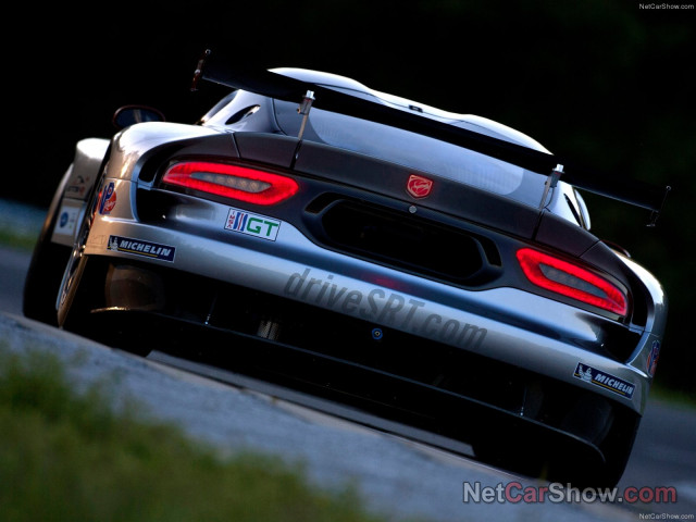 Dodge Viper GTS-R SRT фото