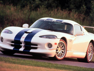 Dodge Viper GTS фото