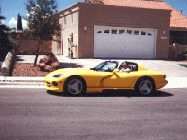 Dodge Viper RT фото