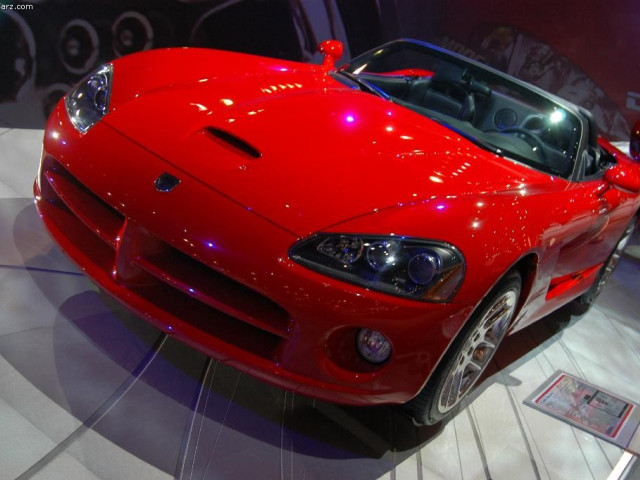 Dodge Viper SRT-10 фото