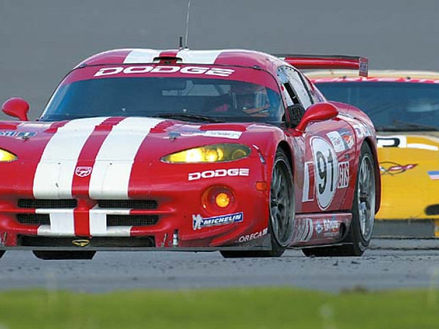 Dodge Viper SRT-10 фото