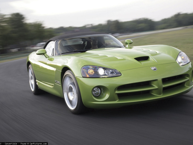 Dodge Viper SRT-10 фото