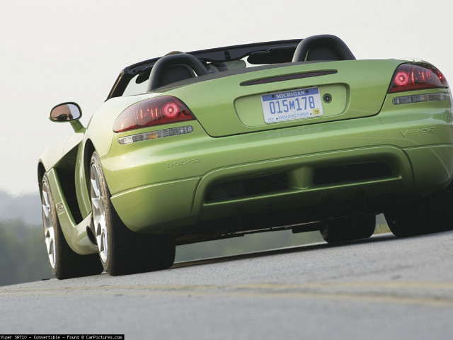 Dodge Viper SRT-10 фото