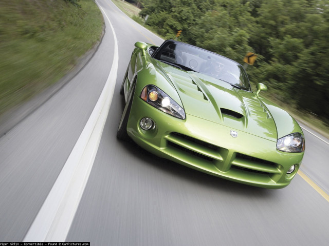 Dodge Viper SRT-10 фото