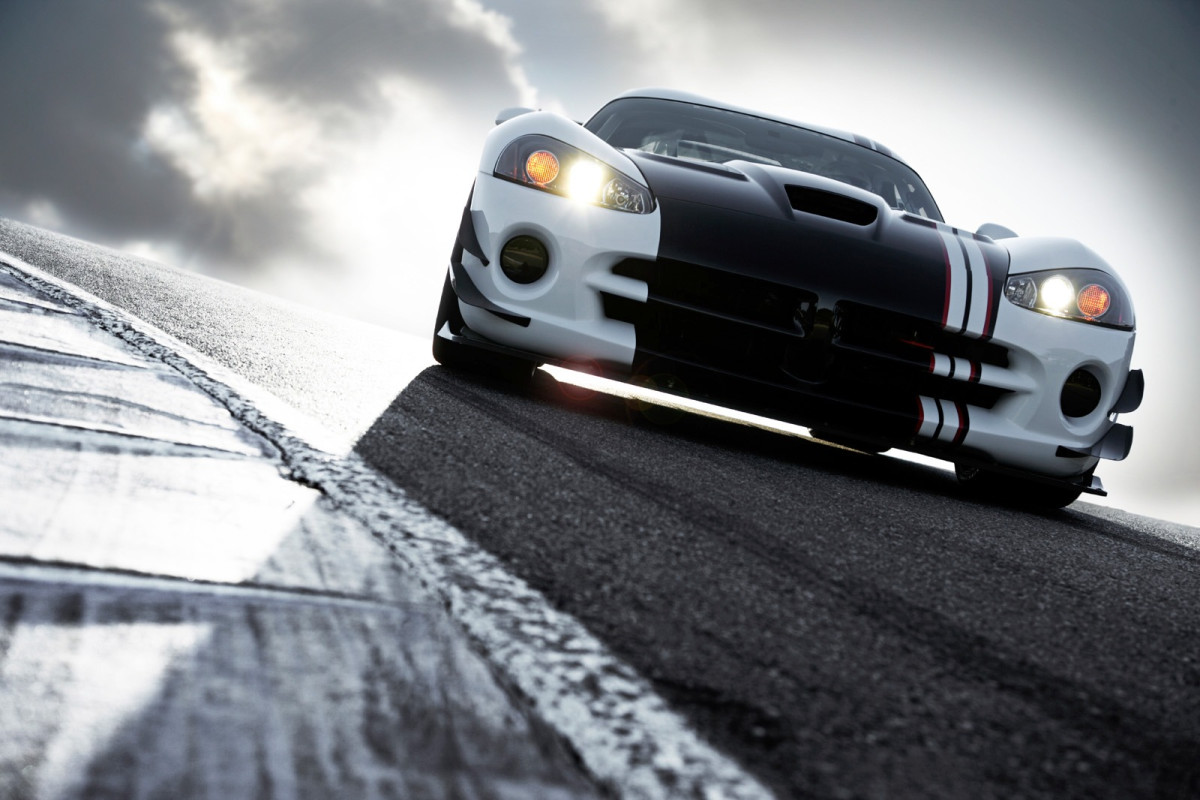 Dodge Viper SRT фото 170882