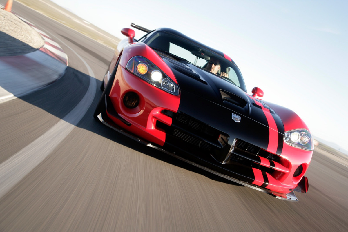 Dodge Viper SRT фото 170898