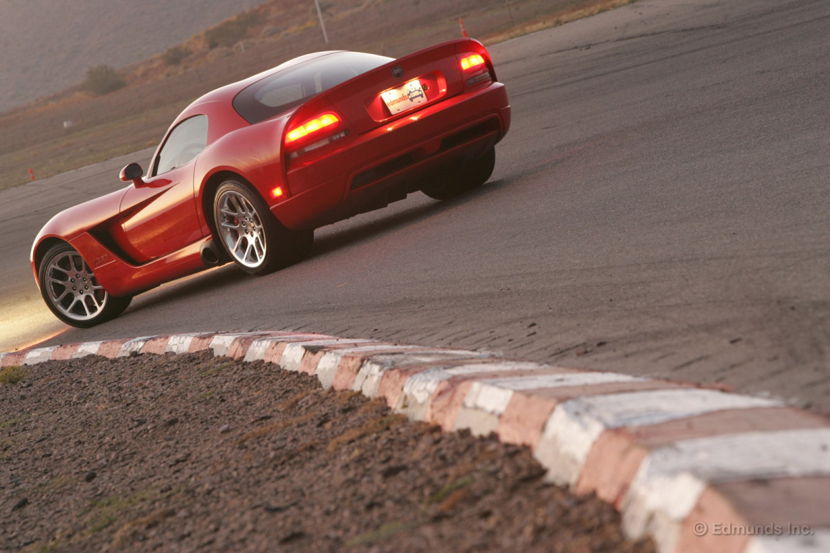 Dodge Viper SRT фото 170901