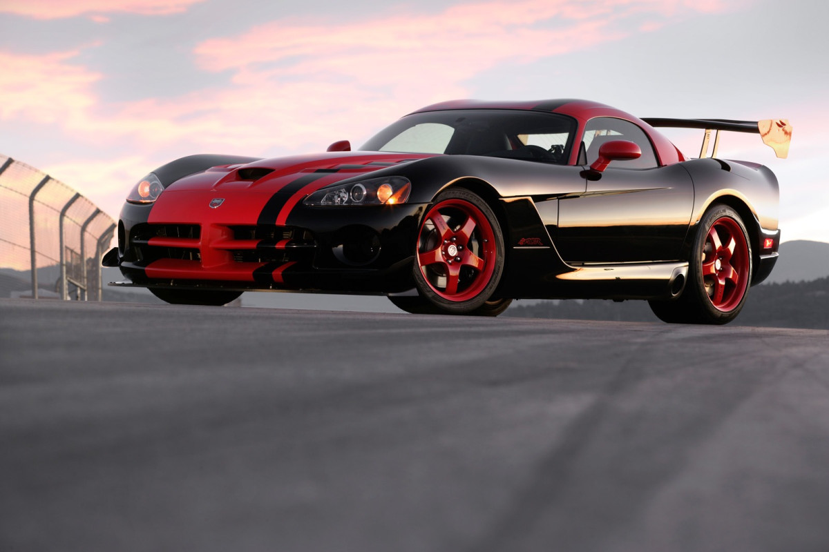 Dodge Viper SRT фото 170918