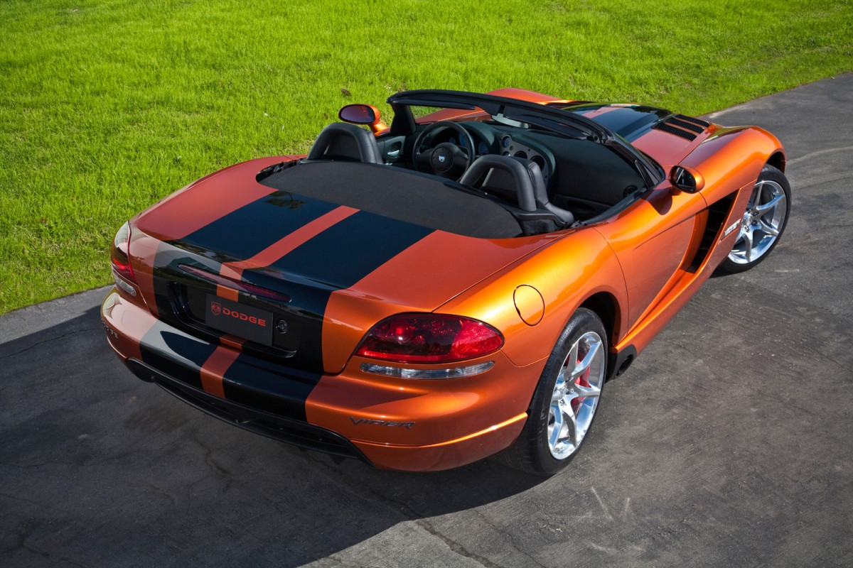 Dodge Viper SRT фото 170920