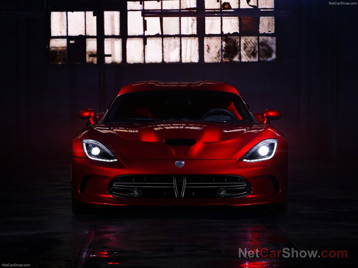 Dodge Viper SRT фото 94014