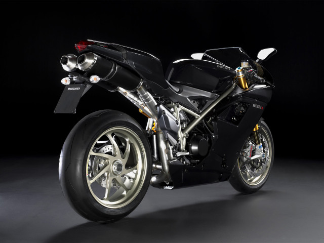 Ducati 1198 фото