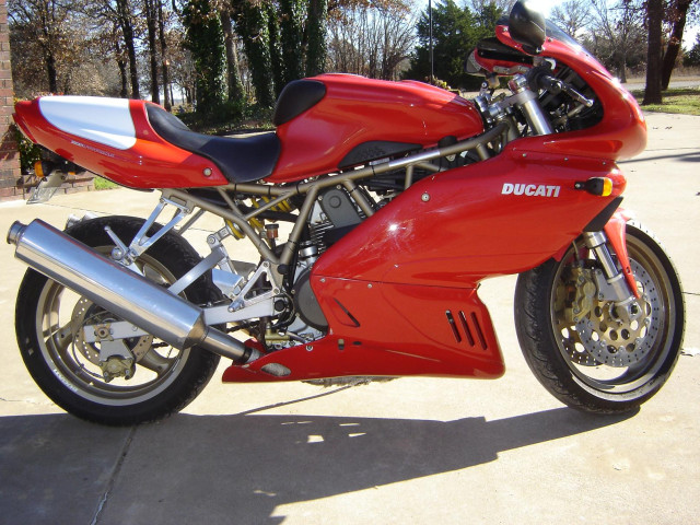 Ducati 900 SS фото