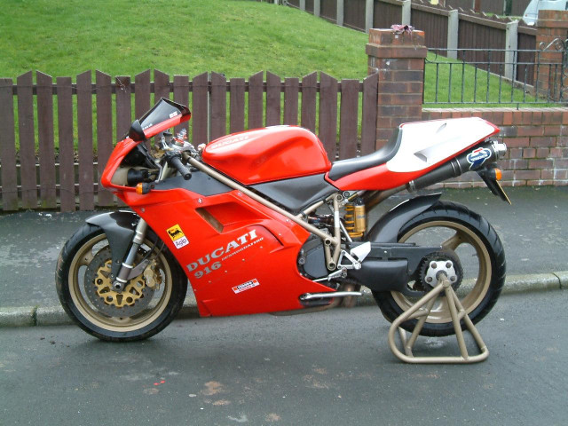 Ducati 916 фото