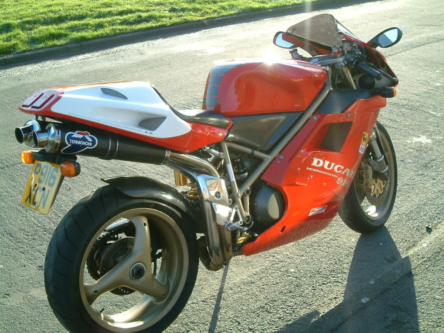 Ducati 916 фото
