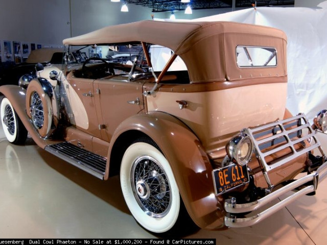 Duesenberg Dual Cowl Phaeton фото