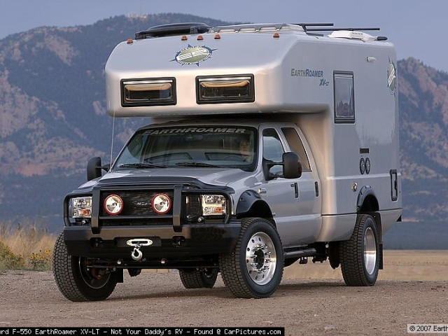 EarthRoamer XV-LT Ford F-550 фото