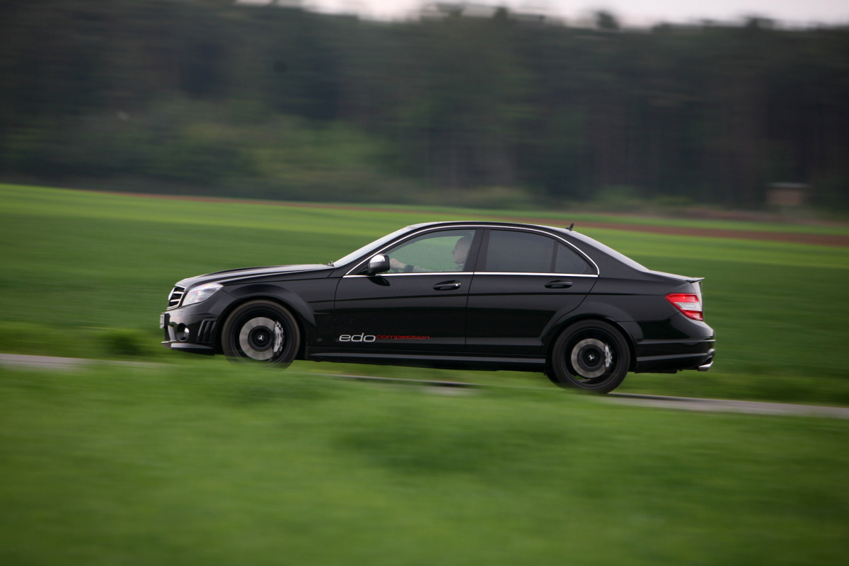 Edo Competition Mercedes C 63 фото 68994