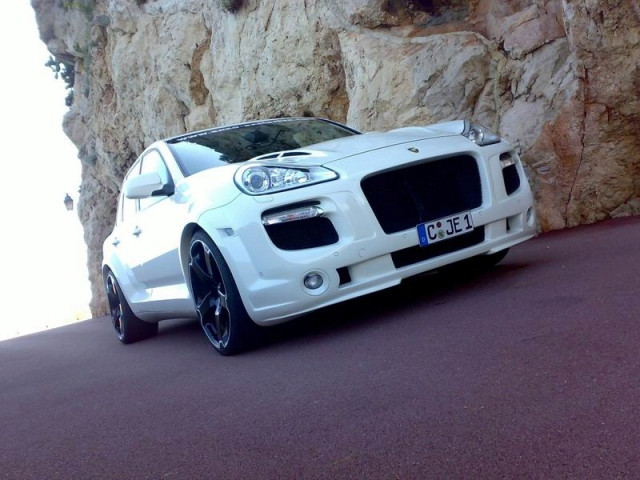 ENCO Exclusive Porsche Cayenne фото