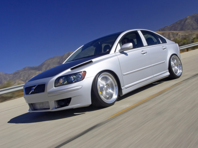 Evolve Volvo S40 Sedan фото