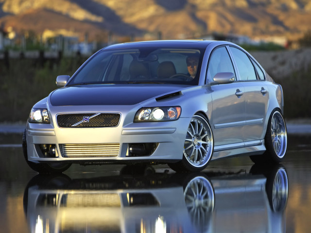 Evolve Volvo S40 Sedan фото