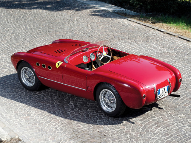 Ferrari 225s Spyder фото