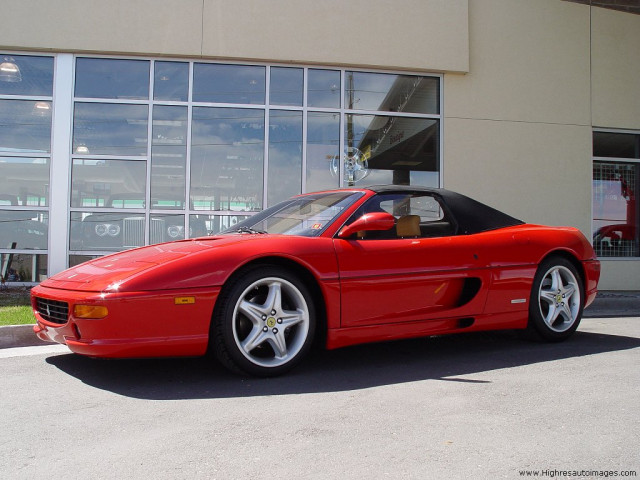 Ferrari 355 фото