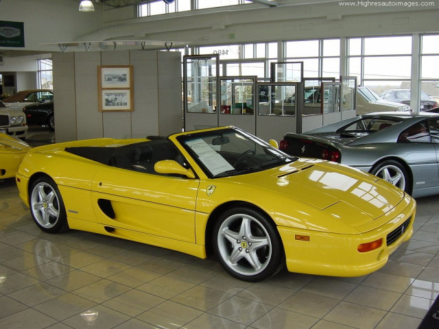 Ferrari 355 фото