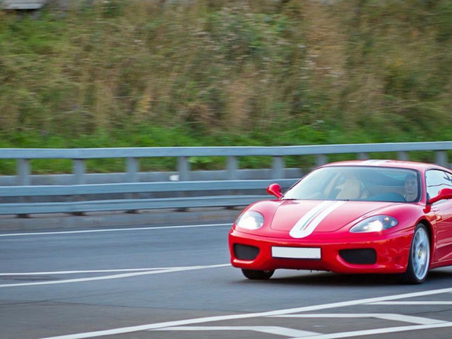 Ferrari 360 Modena фото