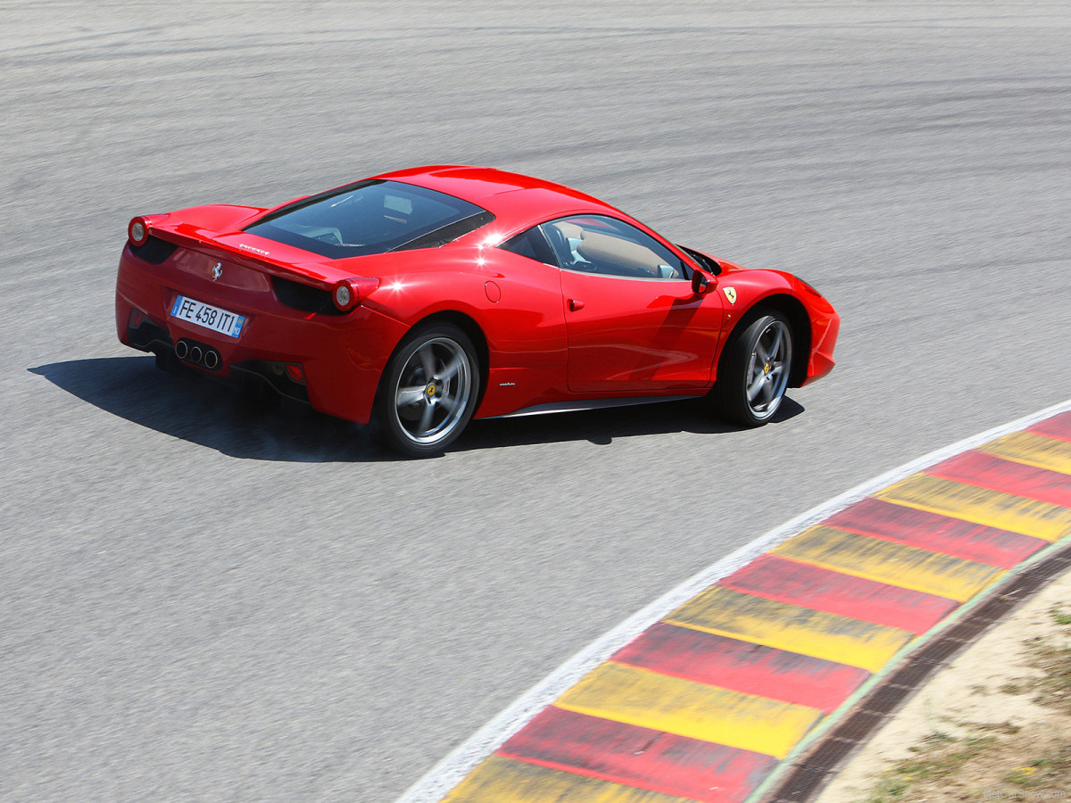 Ferrari 458 Italia фото 69156