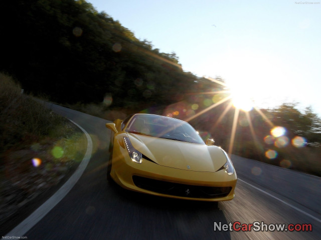 Ferrari 458 Spider фото