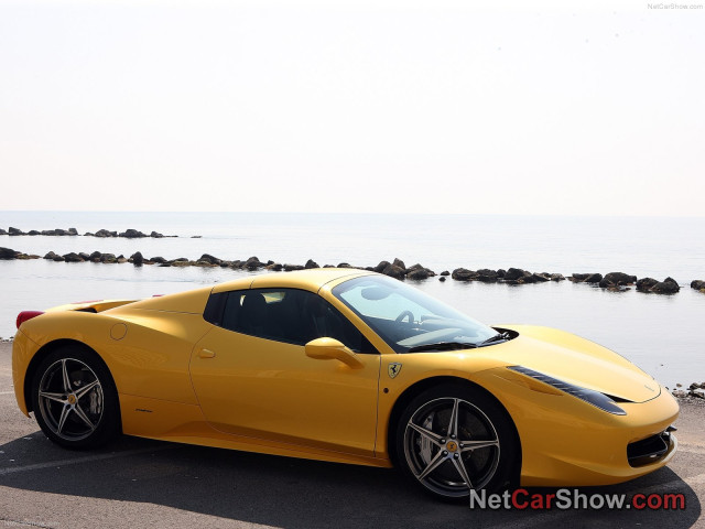 Ferrari 458 Spider фото