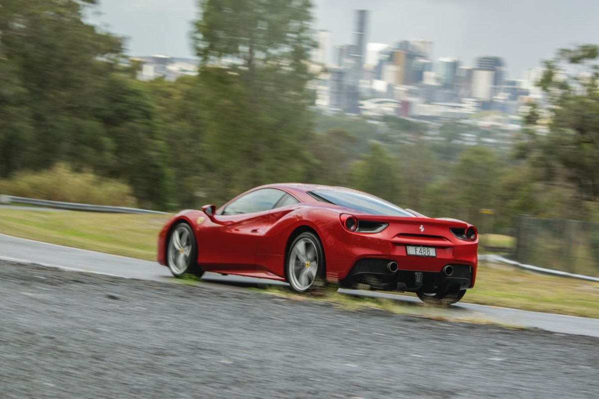 Ferrari 488 GTB фото 173790