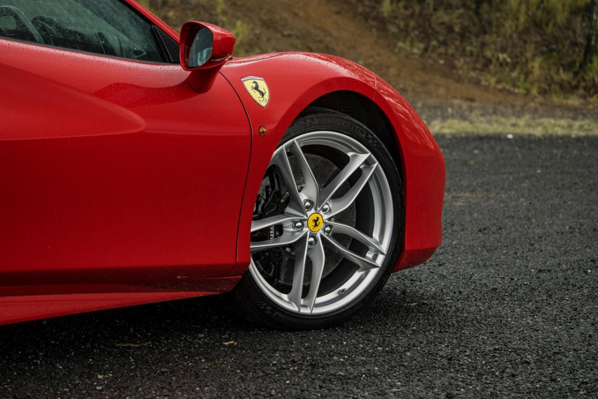 Ferrari 488 GTB фото 173794