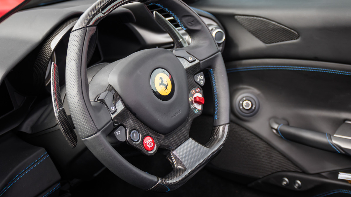 Ferrari 488 Spider  фото 175764