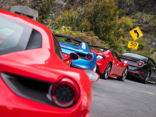 Ferrari 488 Spider  фото