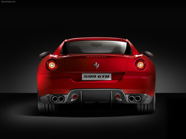 Ferrari 599 GTB фото