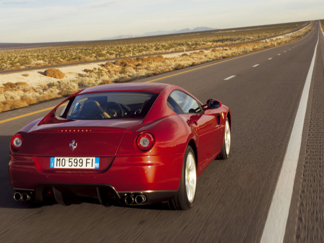 Ferrari 599 GTB фото