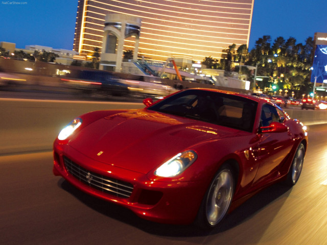 Ferrari 599 GTB фото