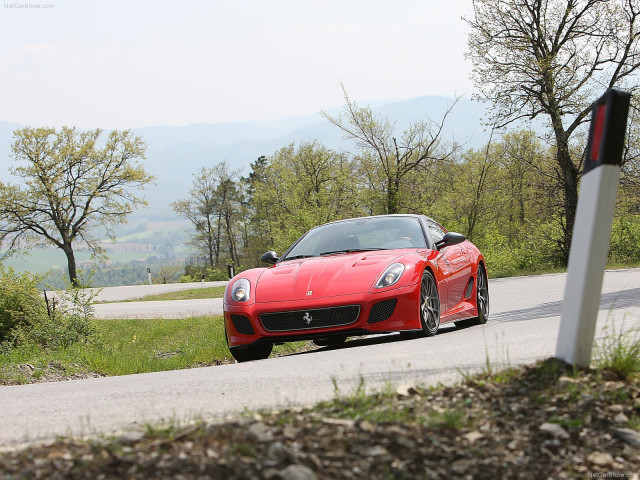 Ferrari 599 GTO фото