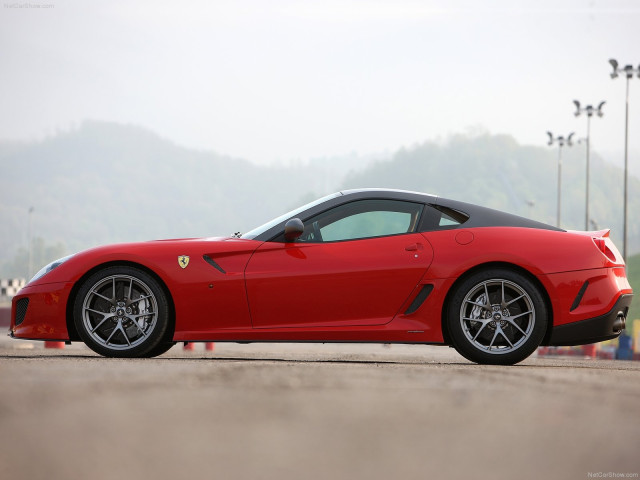 Ferrari 599 GTO фото