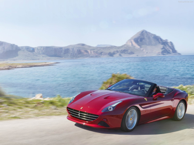 Ferrari California T фото