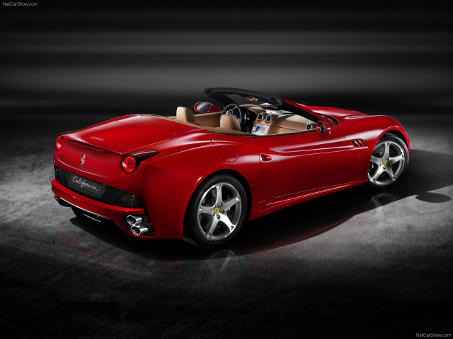 Ferrari California фото