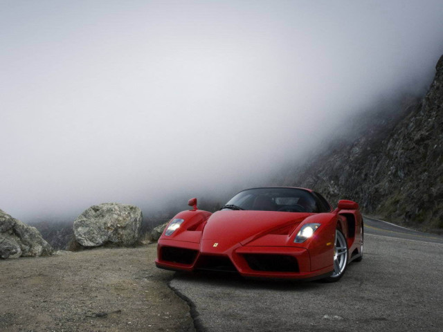 Ferrari Enzo фото