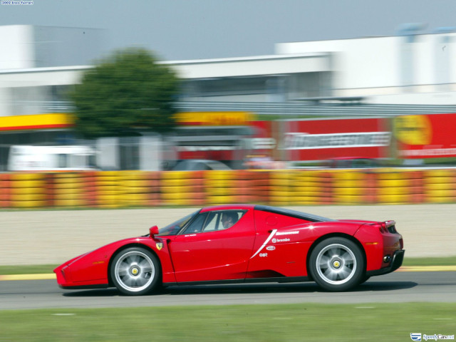 Ferrari Enzo фото