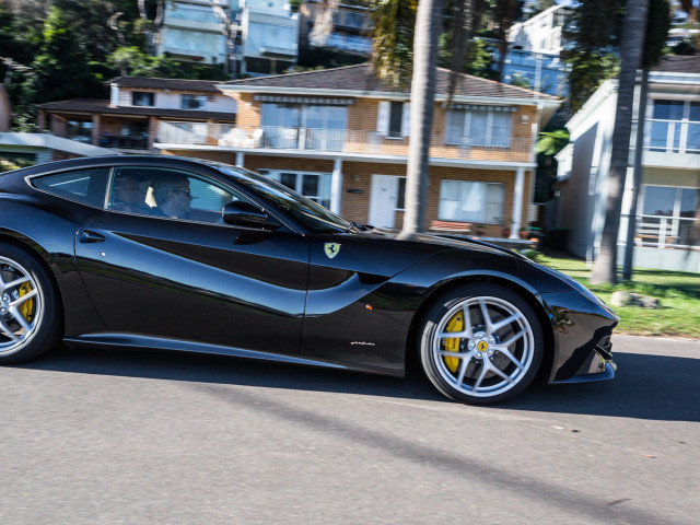 Ferrari F12 berlinetta фото