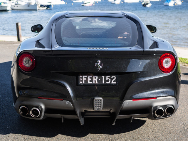 Ferrari F12 berlinetta фото