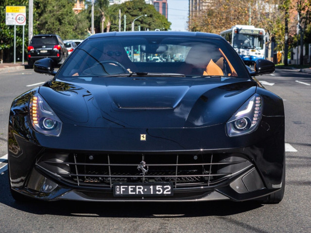 Ferrari F12 berlinetta фото