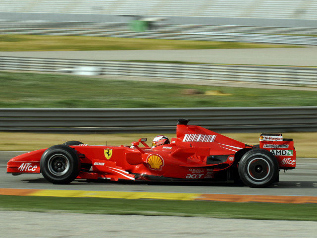 Ferrari F2007 фото