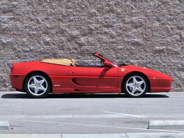 Ferrari F355 Spyder фото