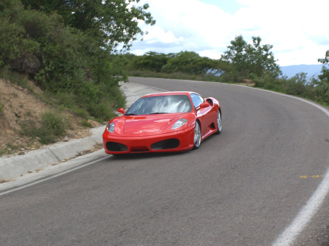 Ferrari F430 фото